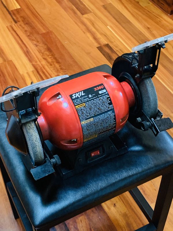 SKIL 3380 6inch Bench Grinder Great Condition for Sale in Bellevue