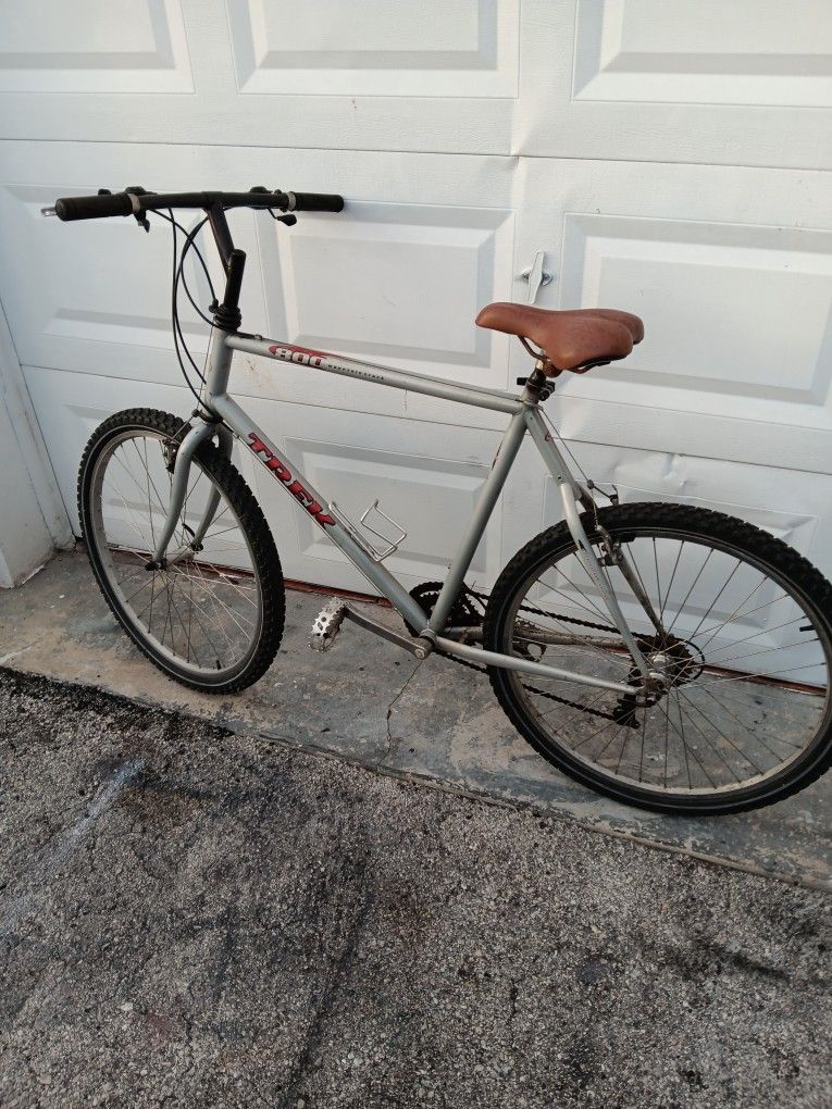 Vintage Trek 800 19.5  Frame 21 Speed