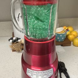 CUISINART  BLENDER ( VERY GOOD CONDITION)