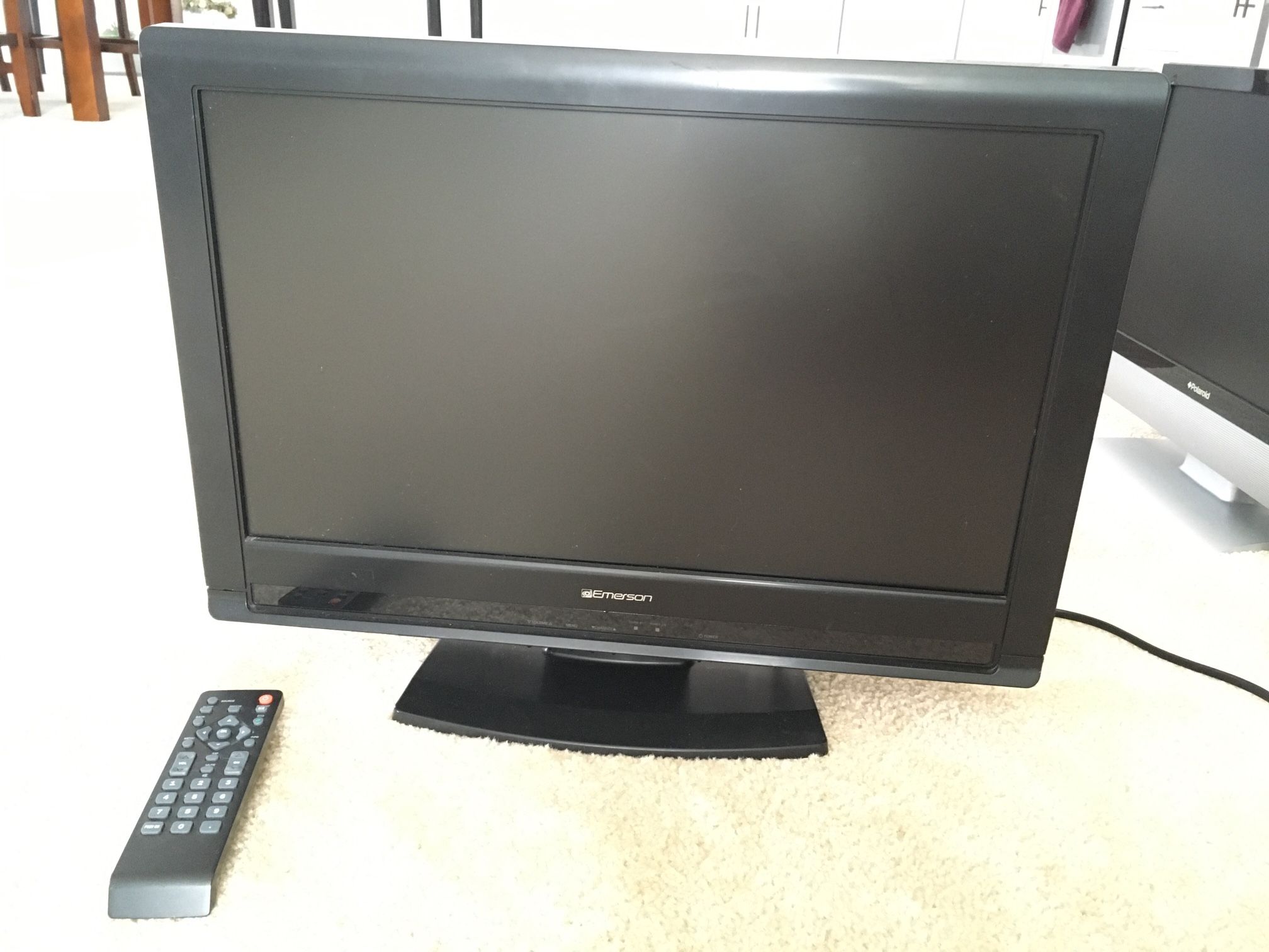 Emerson 22 Inch Hdtv