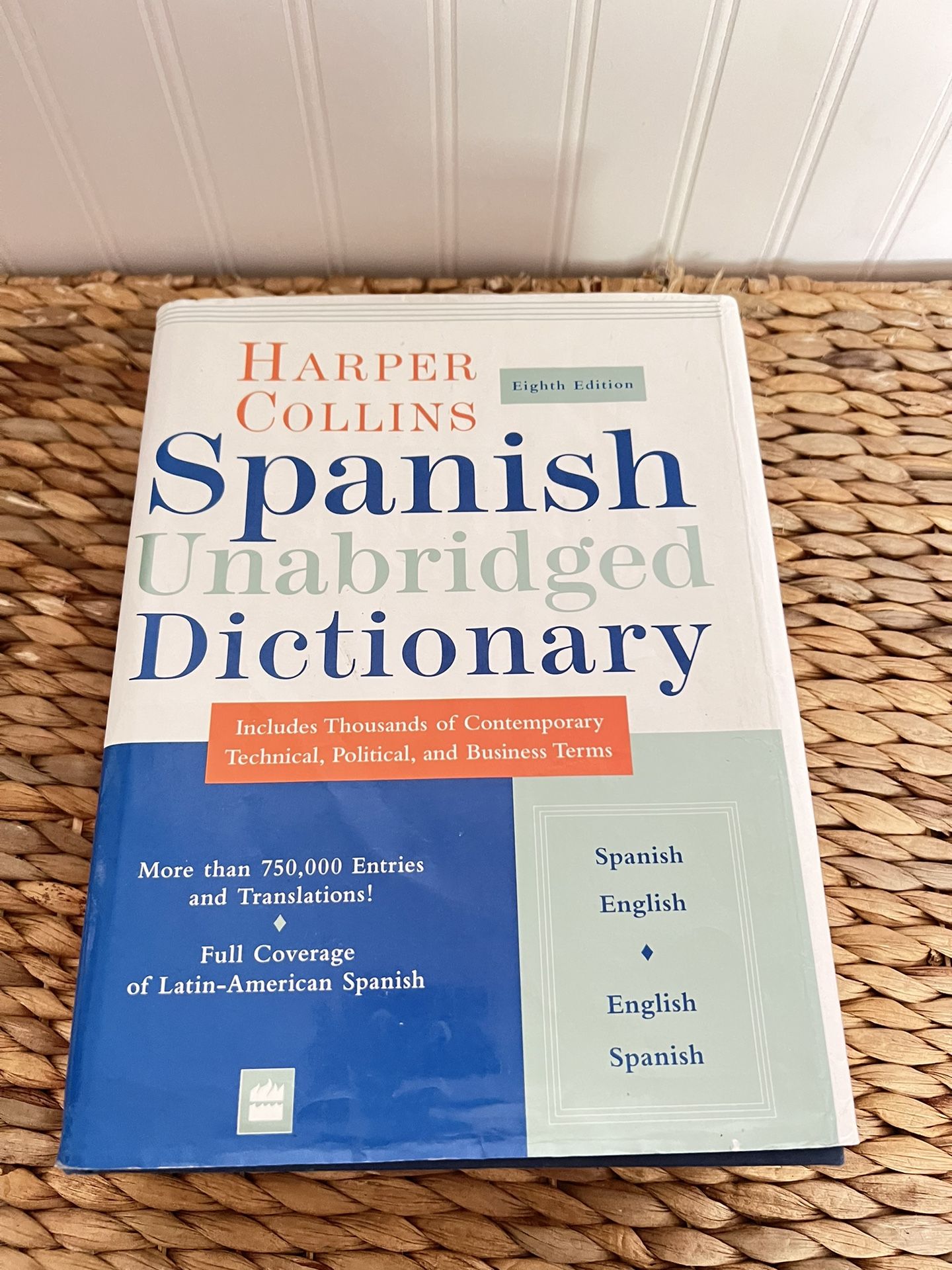 Books HARPER COLLINS Eighth Edition Spanish Unabridged Dictionary Includes Thousands of Contemporary Technical, Political, and Business Terms