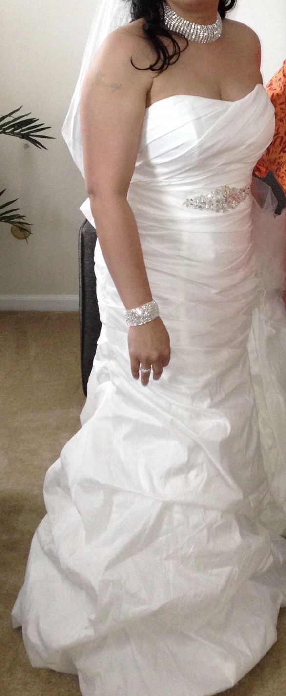 Wedding Dress and Matching Daughter Dress or Flowergirl