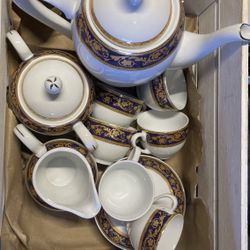 Italian GNA FINE PORCELAIN Tea Set