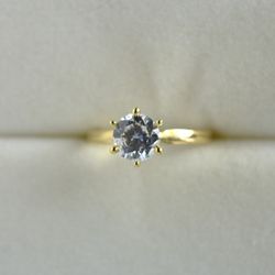 14k Gold Round cut Engagement Ring