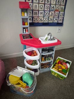 Kids playset kitchen