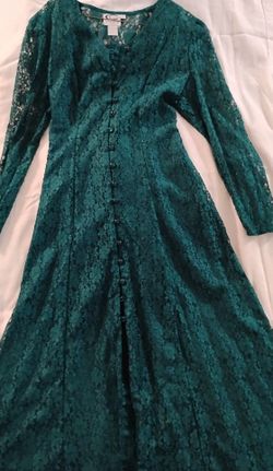 Ladies Lace Dress Size 8
