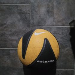 Nike Medicine Weight Ball 