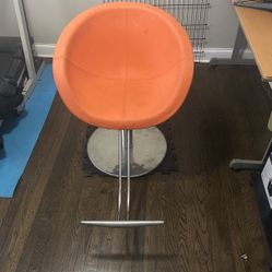 Salon styling chair
