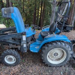 1998 New Holland T1725 Tractor