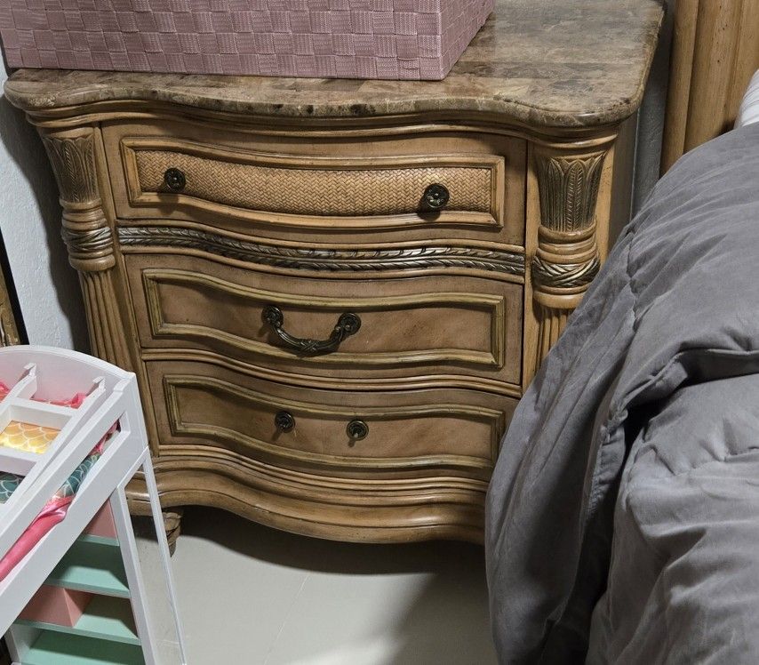 Bedroom Set Queen