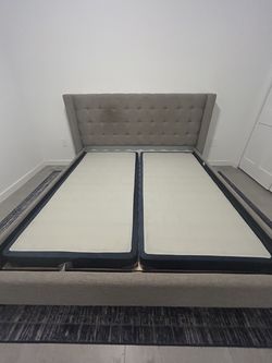 Bed frame (king)