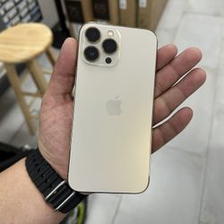 iPhone 13 Pro Max Unlocked 128GB! $549 Cash Or Card!!