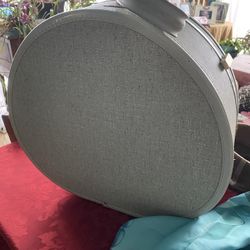 Vintage Samsonite Round Suitcase 