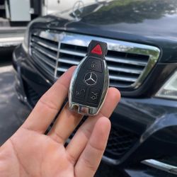 Mercedes Benz key fob Mercedes Benz key