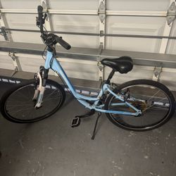 Women’s Schwinn  Bike 