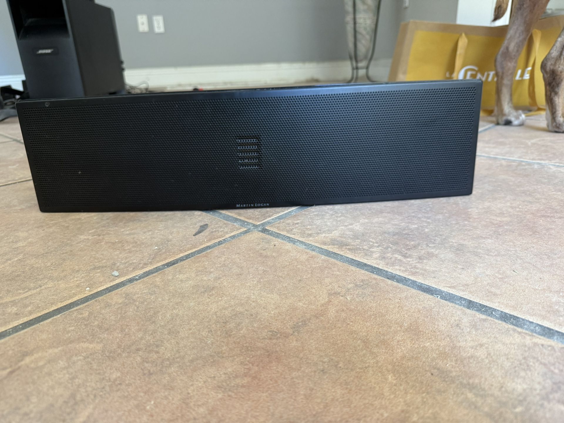 MartinLogan Motion 8 Center Channel Speaker – Excellent Condition