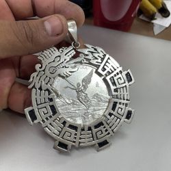 Quetzcoatl Bezel 2 OZ Centenario Coin 999 