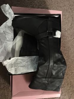 Black Boxcar Boots. Size 6 1/2 ~New~