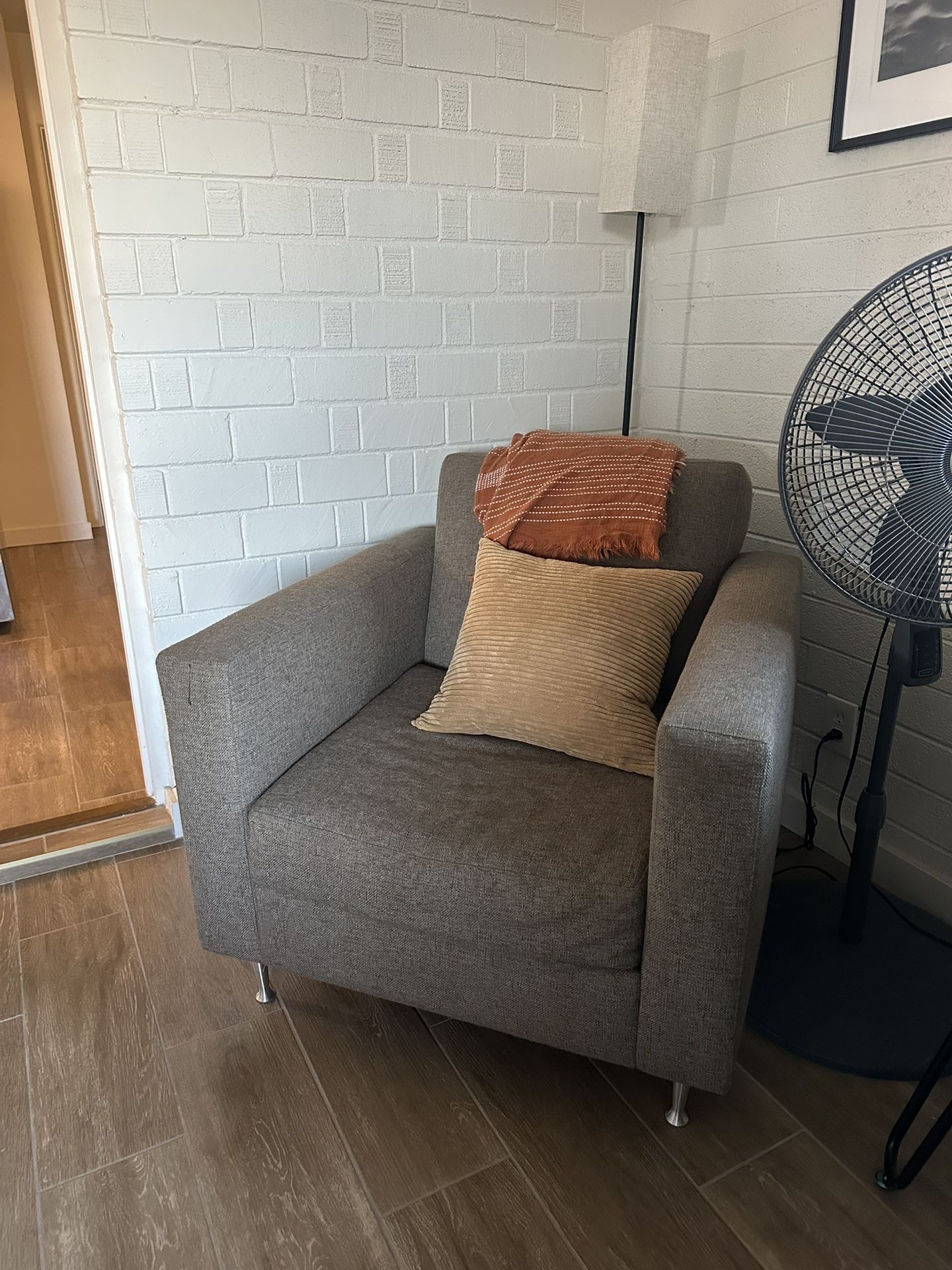 Oversized Sofa Chair