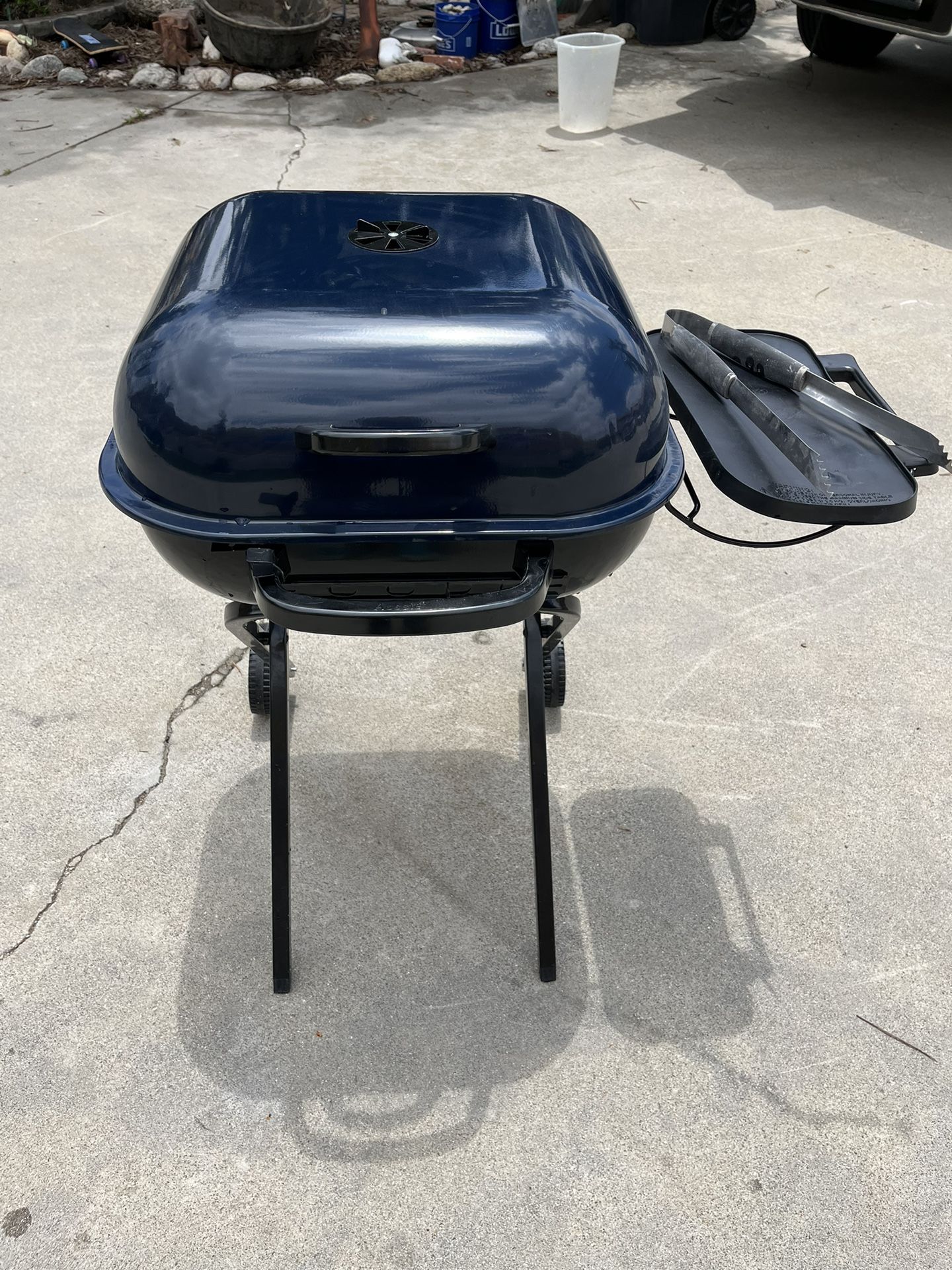 Aussie Walkabout Charcoal Grill