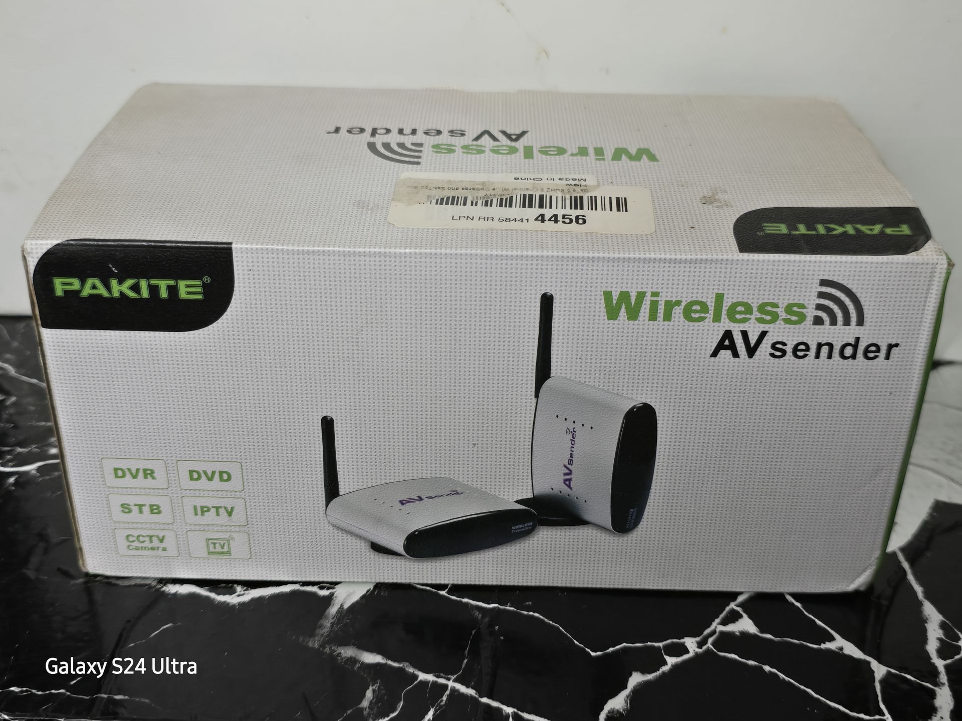 Pakite 5.8GHz 200M Wireless AV TV Audio Video Sender Transmitter 
