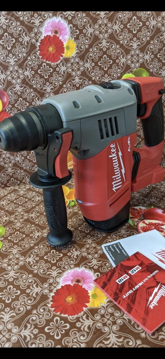 M18 FUEL 18V Lithium-Ion Brushless Cordless SDS-Plus 1-1/8 in. Rotary Hammer Drill (Tool-Only)