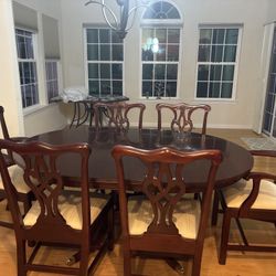 Craftique Solid Cherry Dining Table and Chairs – Classic Elegance