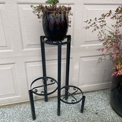 Heavy Duty Metal Plant Stand 30”