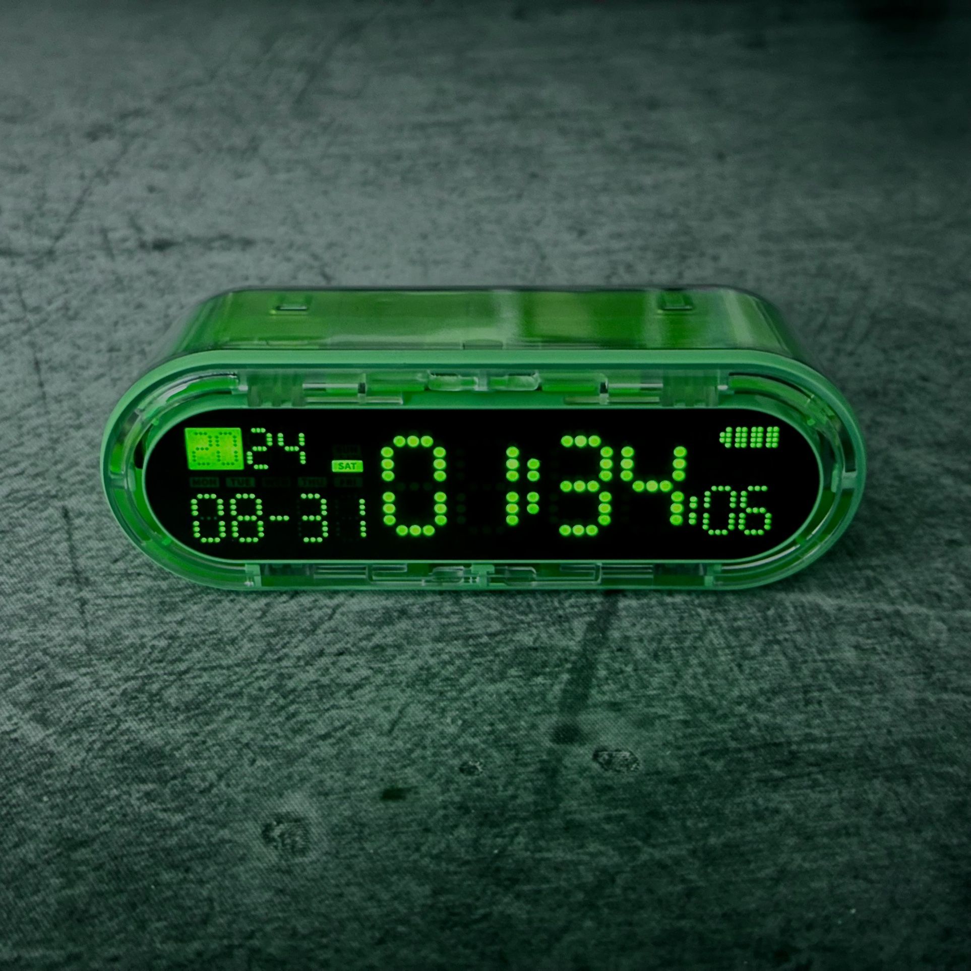 Shargeek Capsule Gravity Power Bank And Multifunctional Clock
