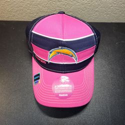 *NEW* NFL San Diego Chargers Reebok Womens Trucker Hat Snap Back Crucial Catch