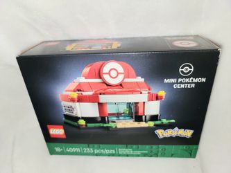 LEGO POKEMON MINI CENTER BRAND NEW IN THE BOX