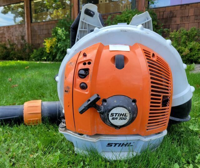 STIHL BR 700 197 mph 912 CFM Gas Backpack Leaf Blower for Sale in