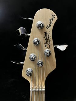 StingRay5 Sterling Musicman SUB Series In Hard shell case.