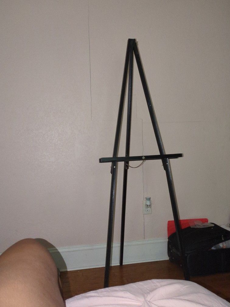 Canvas Easel