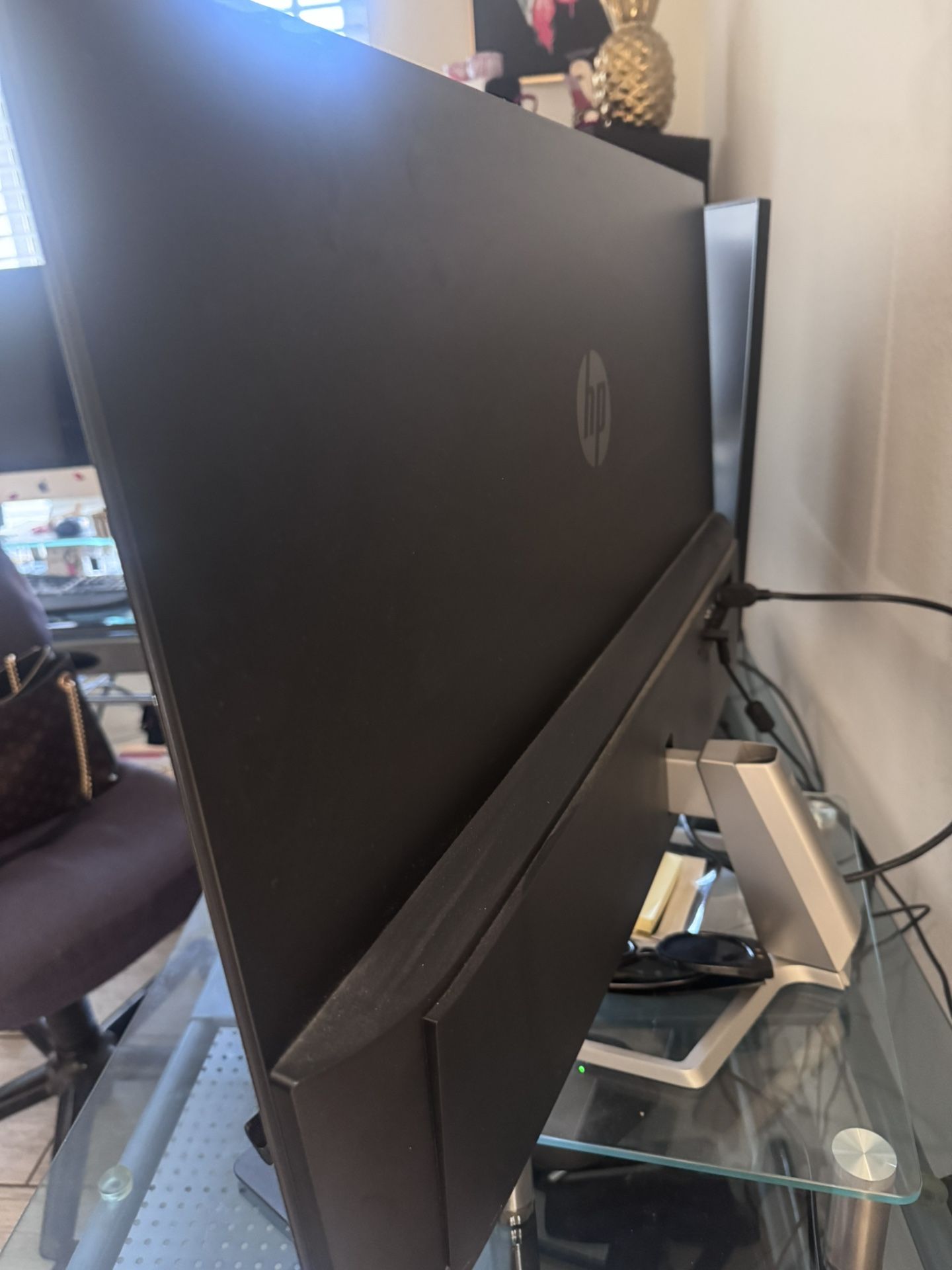 HP Computer Screen 28inch