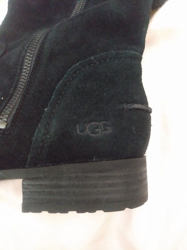 UGG Women's Black Suede Boots Size 9w