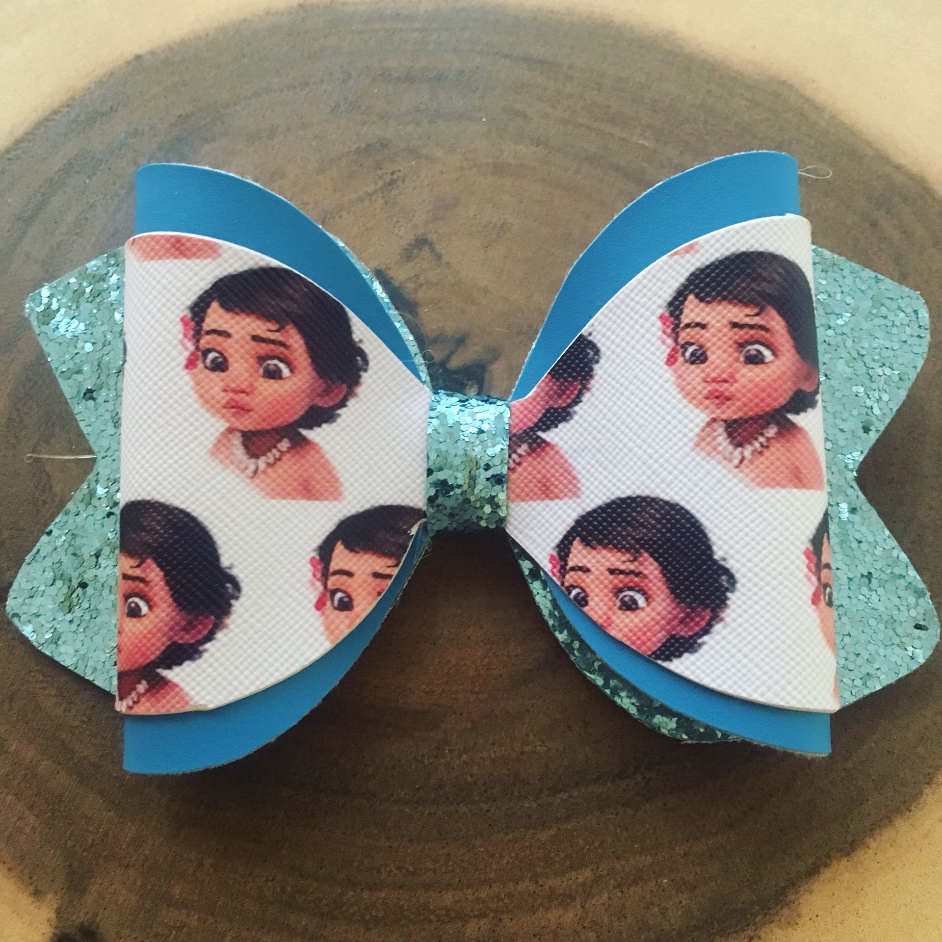 Disney Moana bow