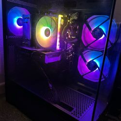 Pc Gaming RTX 5060 with monitor