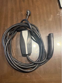 TESLA CHARGER