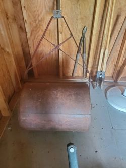 Antique lawn roller tow
