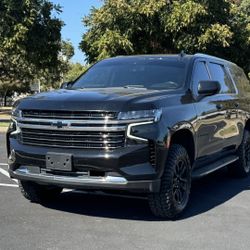 2021 Chevy Suburban Lt 🚀