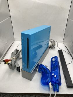 Rare Blue Nintendo Wii W/  Blue Controller & Nunchuck Complete Wires