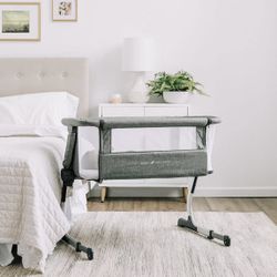 Baby Delight Beside Me Dreamer Bassinet & Bedside Sleeper, Charcoal Tweed