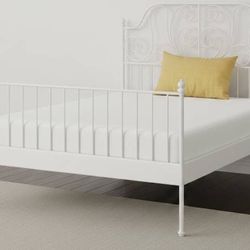 IKEA Bedframe 