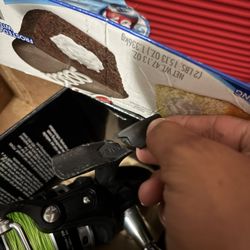 NOT FOR SALE Penn Pursuit 6000