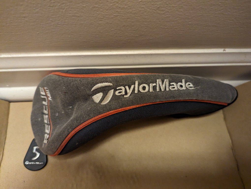 TaylorMade Rescue Mid Hybrid Headcover 