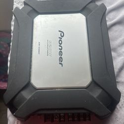 Pioneer Subwoofer Amplifier
