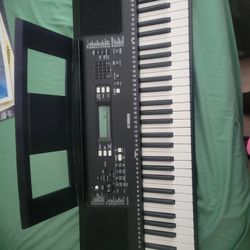 Yamaha PSR-E373 61-Key Portable Keyboard (Piano) With Power Adapter