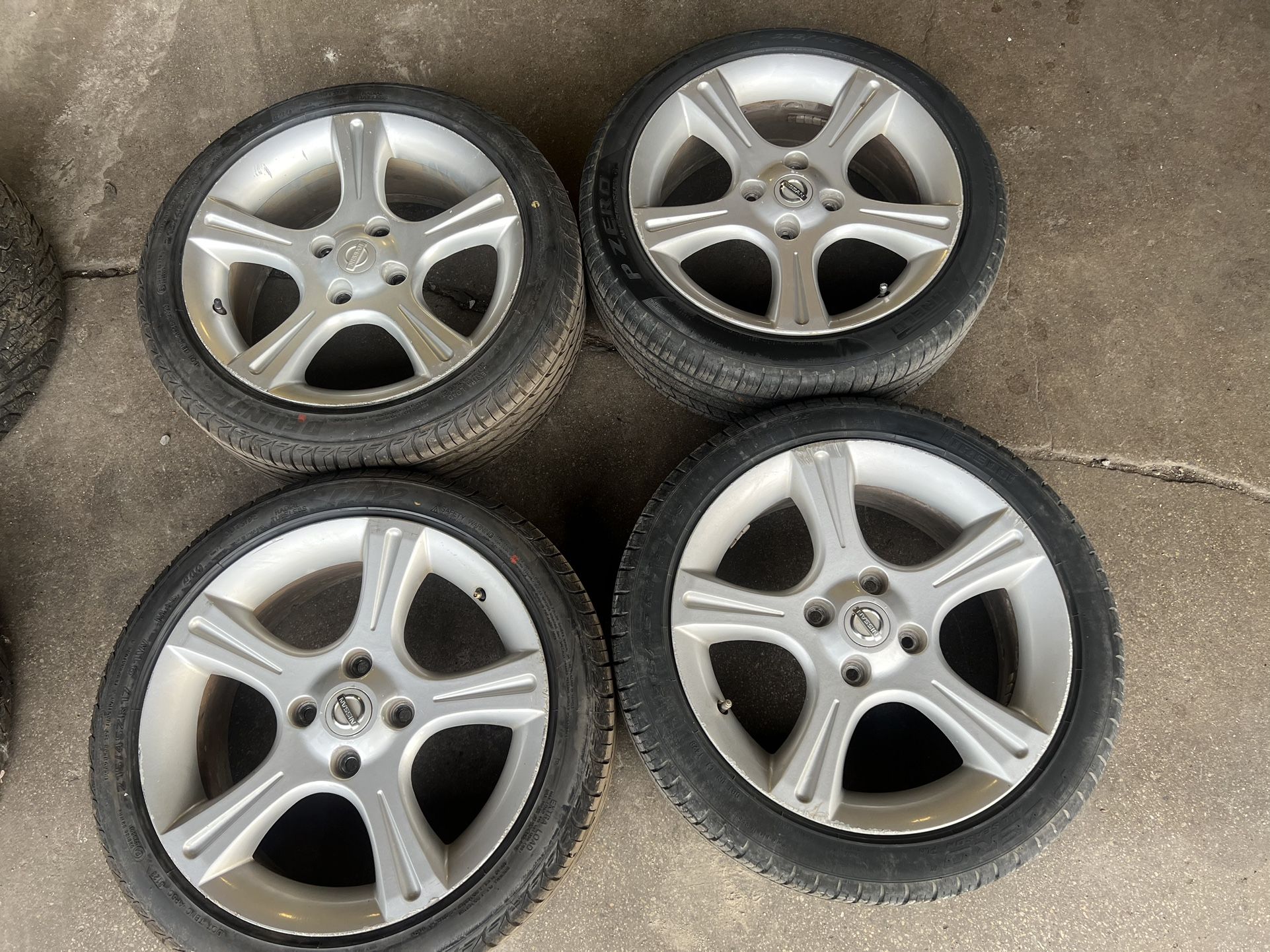 02/03 Nissan Sentra Ser Spec V Wheel Set