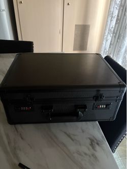 Card collection case